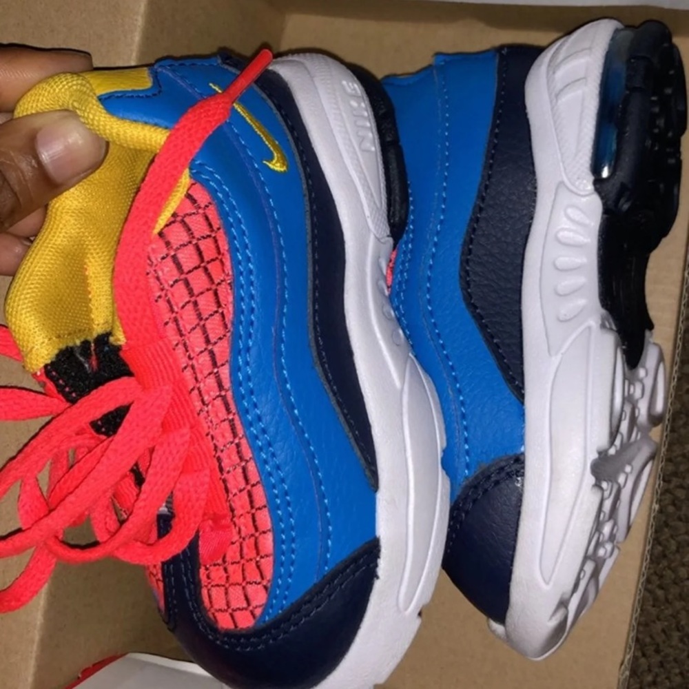 Only worn a few times nike AirMax